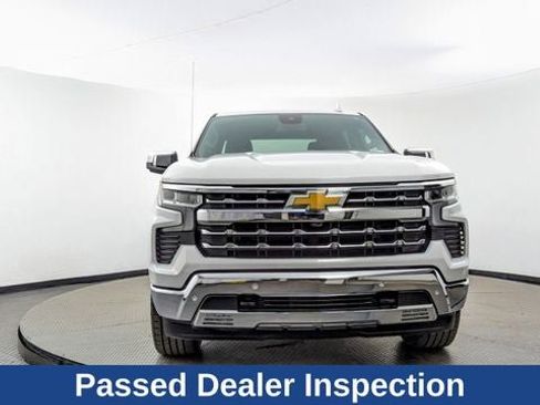 Used 2023 Chevrolet Silverado 1500 LTZ AWD/4WD image 11