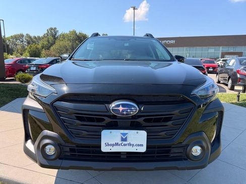 Used 2024 Subaru Outback Onyx Edition AWD/4WD image 11