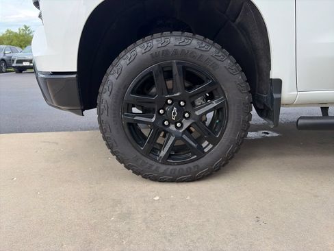 Certified 2024 Chevrolet Silverado 1500 LT Trail Boss w/ Protection Package AWD/4WD image 31