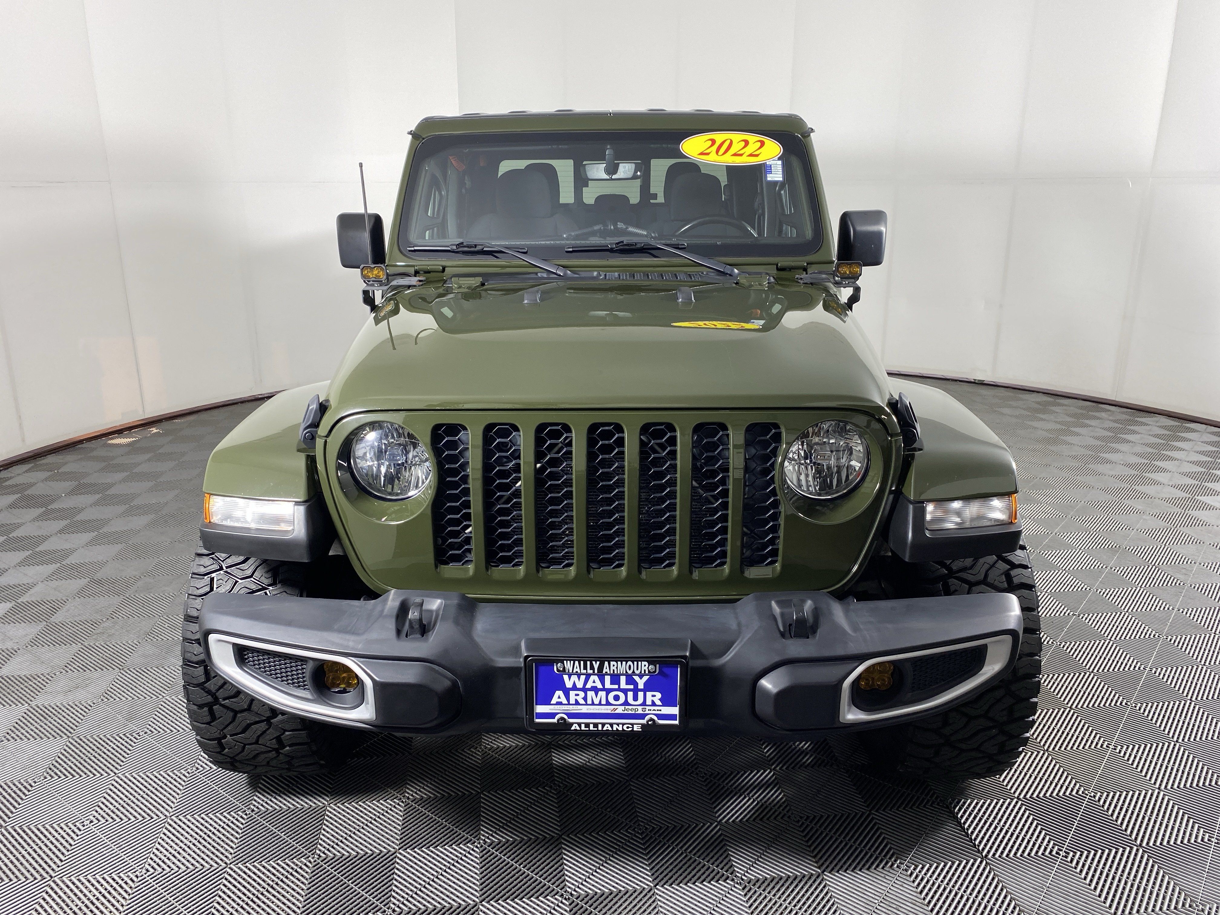 Used 2022 Jeep Gladiator Sport AWD/4WD image 11