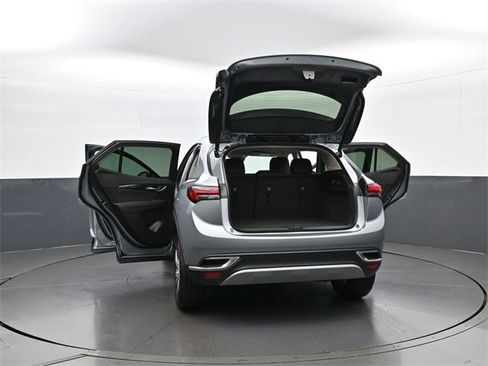 Used 2023 Buick Envision Essence image 32