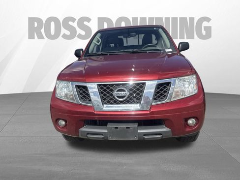 Used 2021 Nissan Frontier SV AWD/4WD image 2