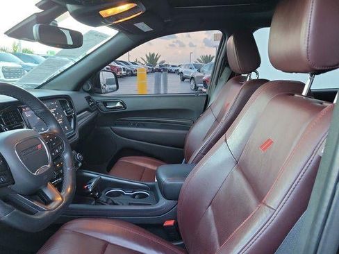 Used 2023 Dodge Durango GT RWD image 7