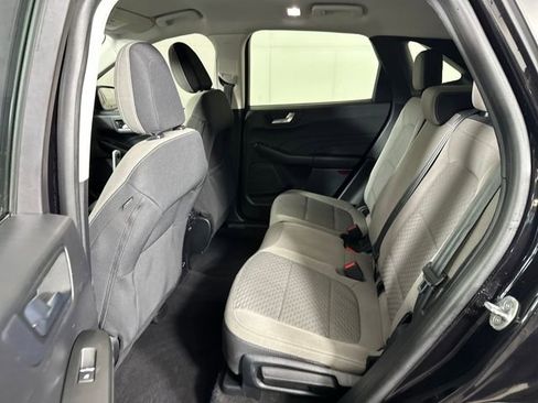 Used 2021 Ford Escape SE w/ Cold Weather Package image 25