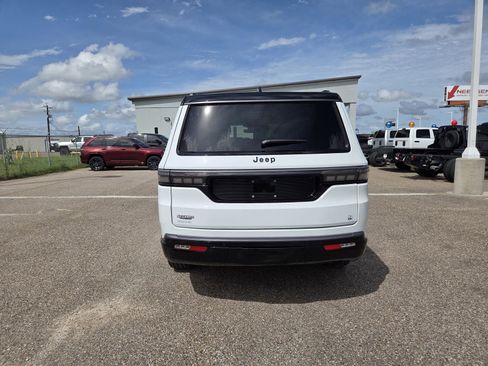 New 2026 Jeep Grand Wagoneer 4WD image 6