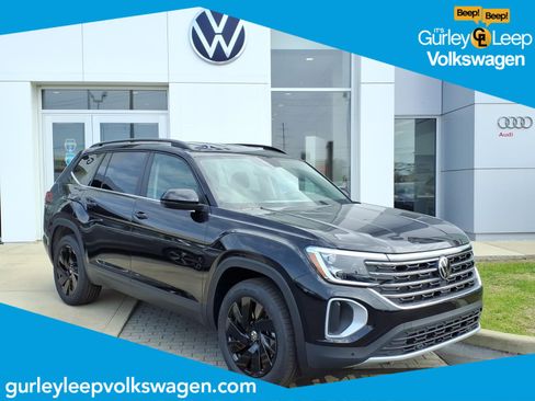 New 2026 Volkswagen Atlas SE AWD/4WD image 1