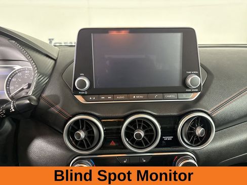 Used 2024 Nissan Sentra SR FWD image 14