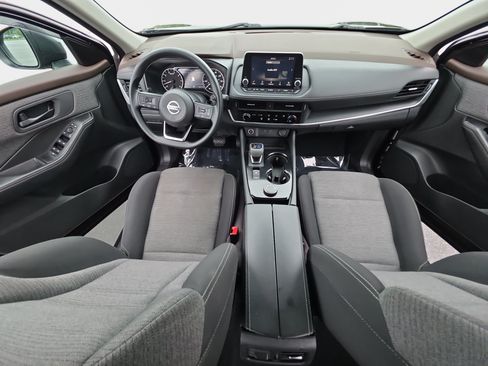 Used 2021 Nissan Rogue S AWD/4WD image 9