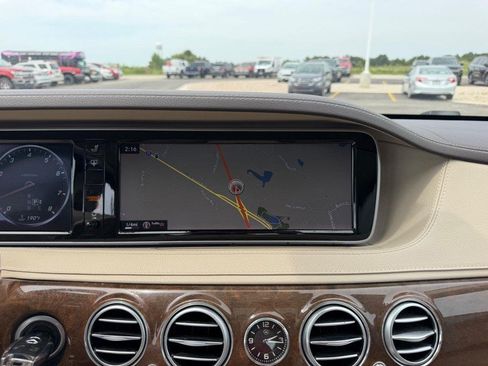 Used 2015 Mercedes-Benz S 550 4MATIC Sedan image 18