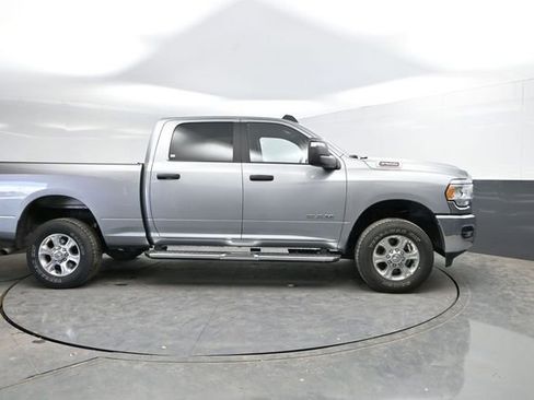 Used 2024 RAM 2500 Big Horn w/ Safety Group AWD/4WD image 12
