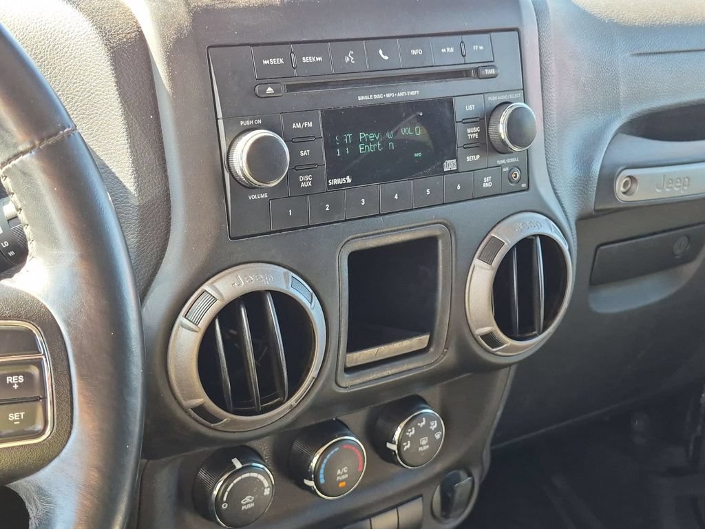 Certified 2016 Jeep Wrangler Sport AWD/4WD image 21