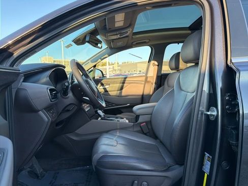 Used 2020 Hyundai Santa Fe SEL w/ Convenience + Premium Package image 9