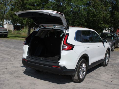 Used 2024 Honda CR-V EX image 7