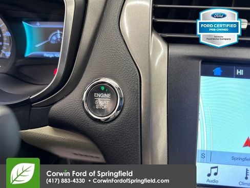 Certified 2019 Ford Fusion SE image 28