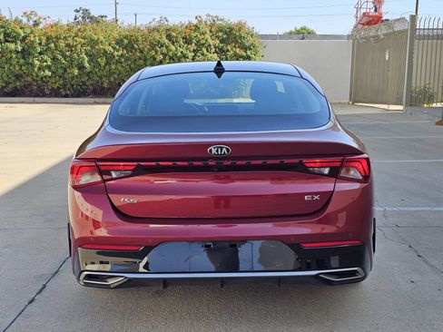 Used 2021 Kia K5 EX FWD image 3