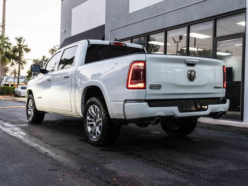 Used 2023 RAM 1500 Limited w/ Body Color Bumper Group AWD/4WD image 10