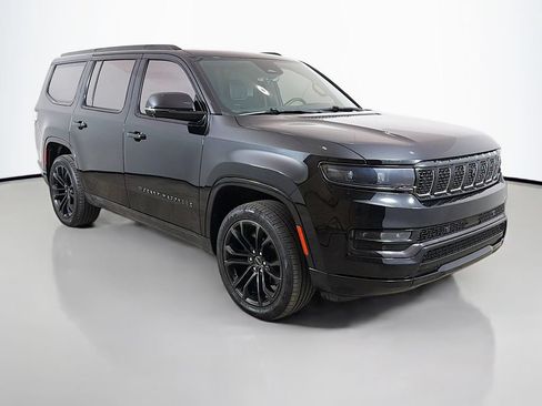 Used 2022 Jeep Grand Wagoneer Series II w/ Quick Order Packagew 28T AWD/4WD image 2