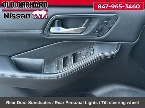 Used 2025 Nissan Rogue SL w/ SL Premium Package AWD/4WD image 10