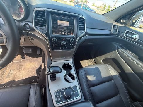 Used 2015 Jeep Grand Cherokee Limited AWD/4WD image 14