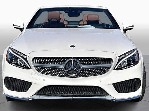 Used 2018 Mercedes-Benz C 300 Cabriolet image 3