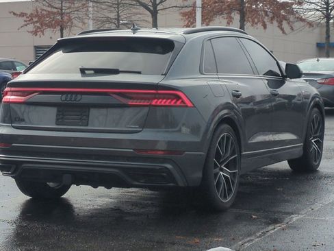 Used 2019 Audi Q8 Prestige w/ Luxury Package image 5
