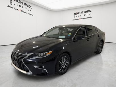 Used 2017 Lexus ES 350 w/ Luxury Package