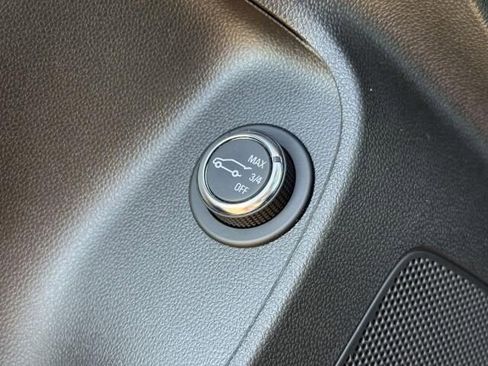 Used 2024 Buick Envista Avenir image 19