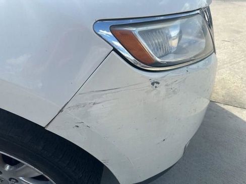 Used 2013 Lincoln MKX FWD image 38