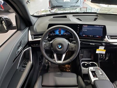 New 2026 BMW X1 xDrive28i w/ Technology Package image 12