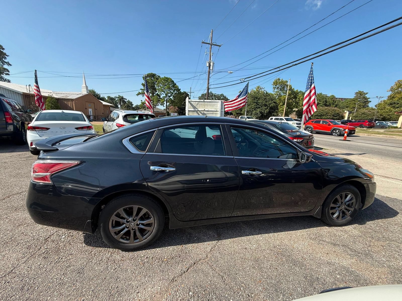 Used 2015 Nissan Altima 2.5 S w/ Special Edition Package FWD image 4