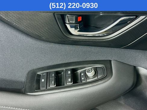 Used 2025 Subaru Outback Premium AWD/4WD image 22