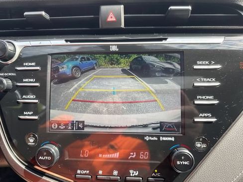 Used 2020 Toyota Camry XSE w/ Driver Assist Package FWD image 27
