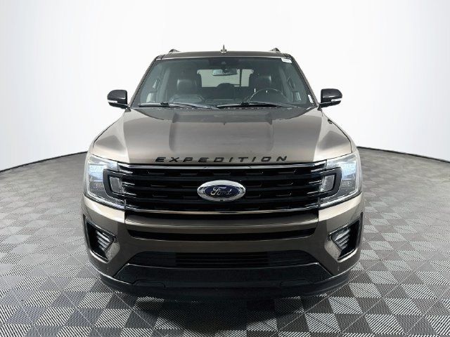 Used 2019 Ford Expedition Limited w/ Equipment Group 303A RWD image 2