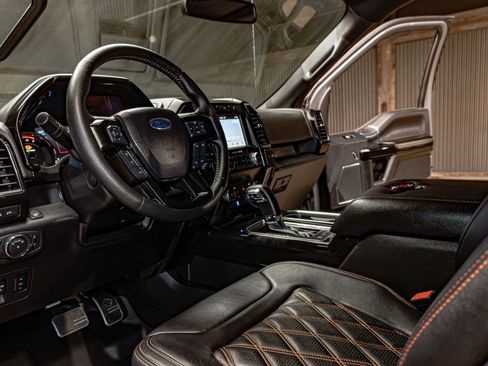 Used 2019 Ford F150 Lariat w/ Equipment Group 502A Luxury image 16