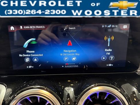 Used 2022 Mercedes-Benz EQB 300 4MATIC image 21