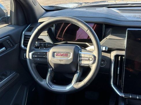 Certified 2025 GMC Acadia Elevation image 13