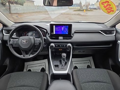 Used 2023 Toyota RAV4 XLE image 3