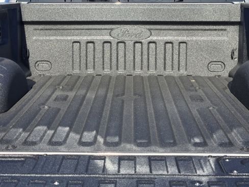 New 2026 Ford F250 Lariat w/ Black Appearance Package image 30