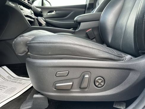 Used 2019 Hyundai Santa Fe AWD image 16