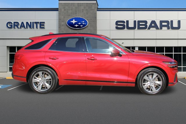 Used 2025 Genesis GV70 3.5T Sport AWD/4WD image 6