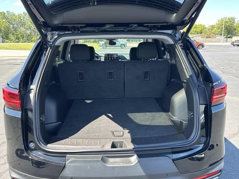 Certified 2024 Chevrolet Blazer LT w/ Convenience Package FWD image 23
