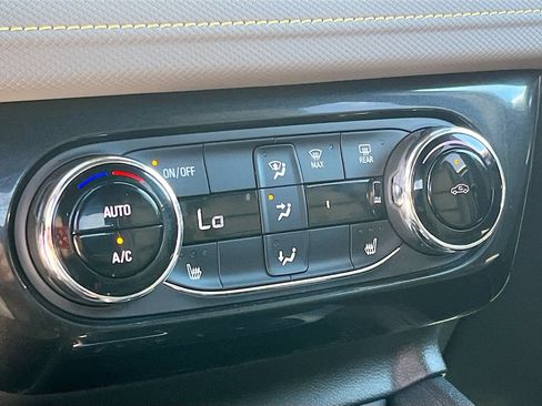Used 2024 Chevrolet TrailBlazer ACTIV w/ Convenience Package AWD/4WD image 15