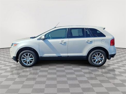 Used 2014 Ford Edge Limited w/ Equipment Group 301A FWD image 2