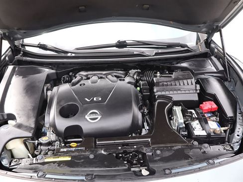 Used 2009 Nissan Maxima 3.5 SV w/ Premium Pkg FWD image 39