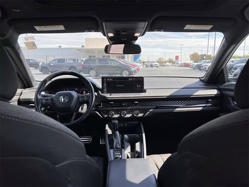 Used 2024 Honda Accord Sport image 21