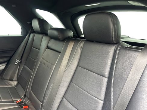 Used 2021 Mercedes-Benz GLE 350 4MATIC image 33