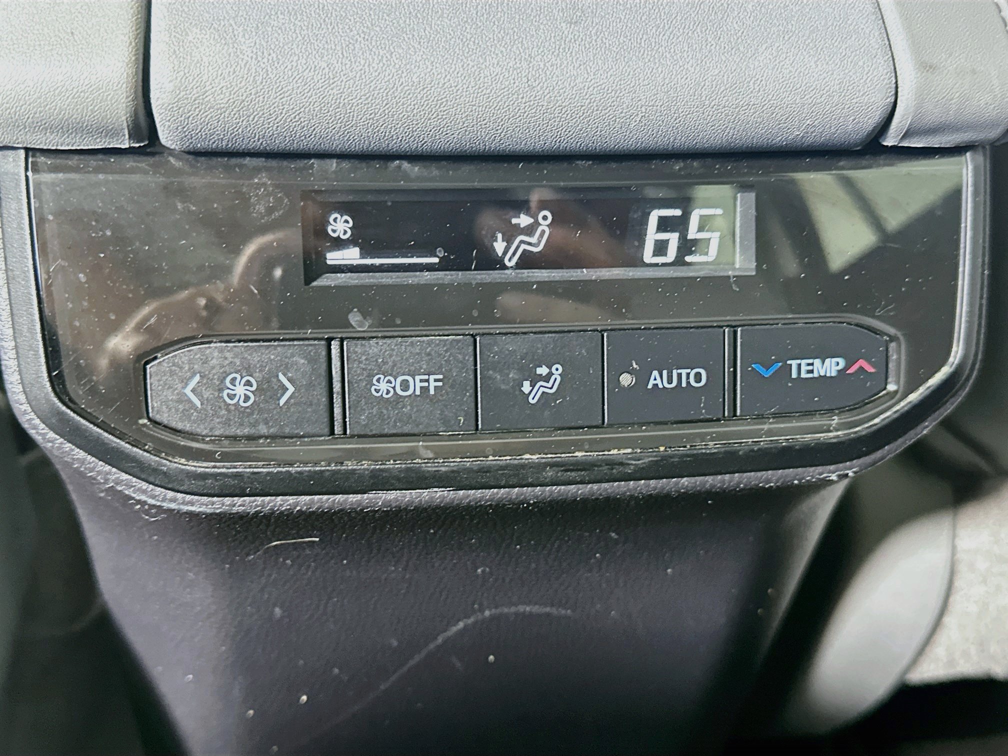 Used 2020 Toyota Highlander Limited w/ Protection Package #3 AWD/4WD image 27