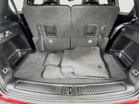 Used 2023 Jeep Grand Cherokee L Laredo image 26