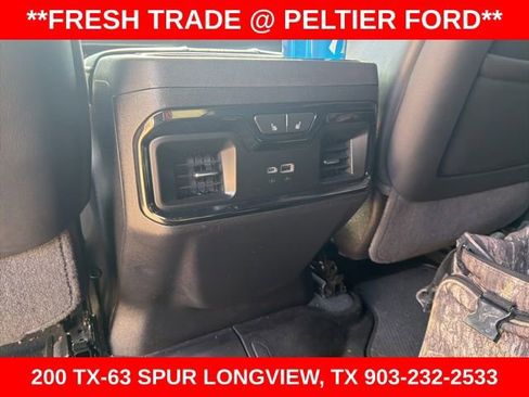 Used 2024 GMC Sierra 2500 AT4X image 12