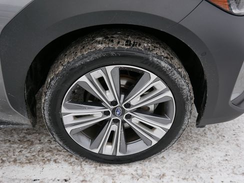 Used 2024 Subaru Solterra Limited image 15